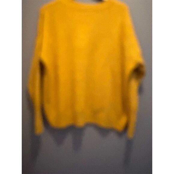 Vince Camuto Women's Gold Oversized Pullover Sweater Size S - Picture 5 of 10